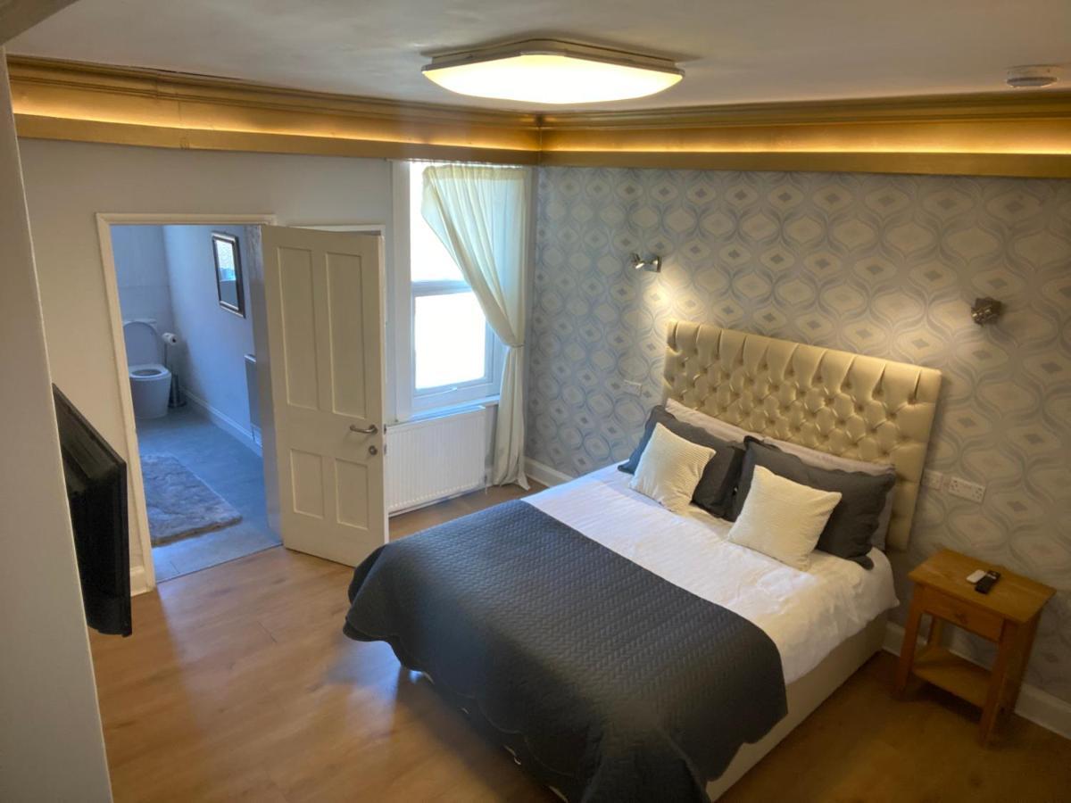 Ideal Abode Abbots 4 En-Suite Chester Exterior photo